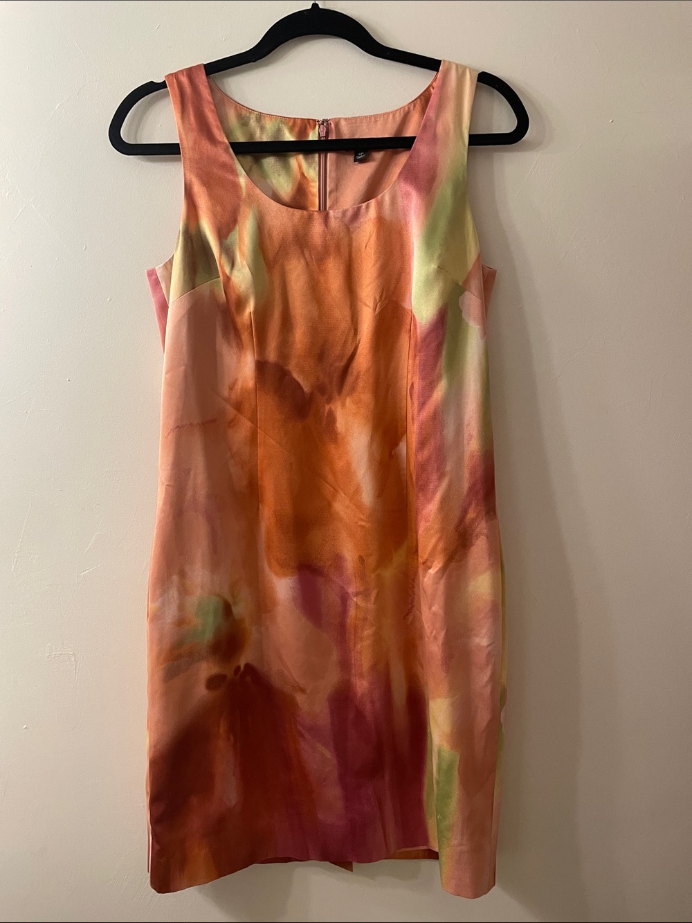 Ann Taylor Sleeveless Watercolor Shift Dress in Orange and Pink
